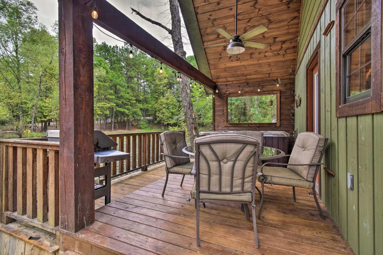 Lily Pad On The Pond Broken Bow Home With Hot Tub Stephens Gap Exteriör bild