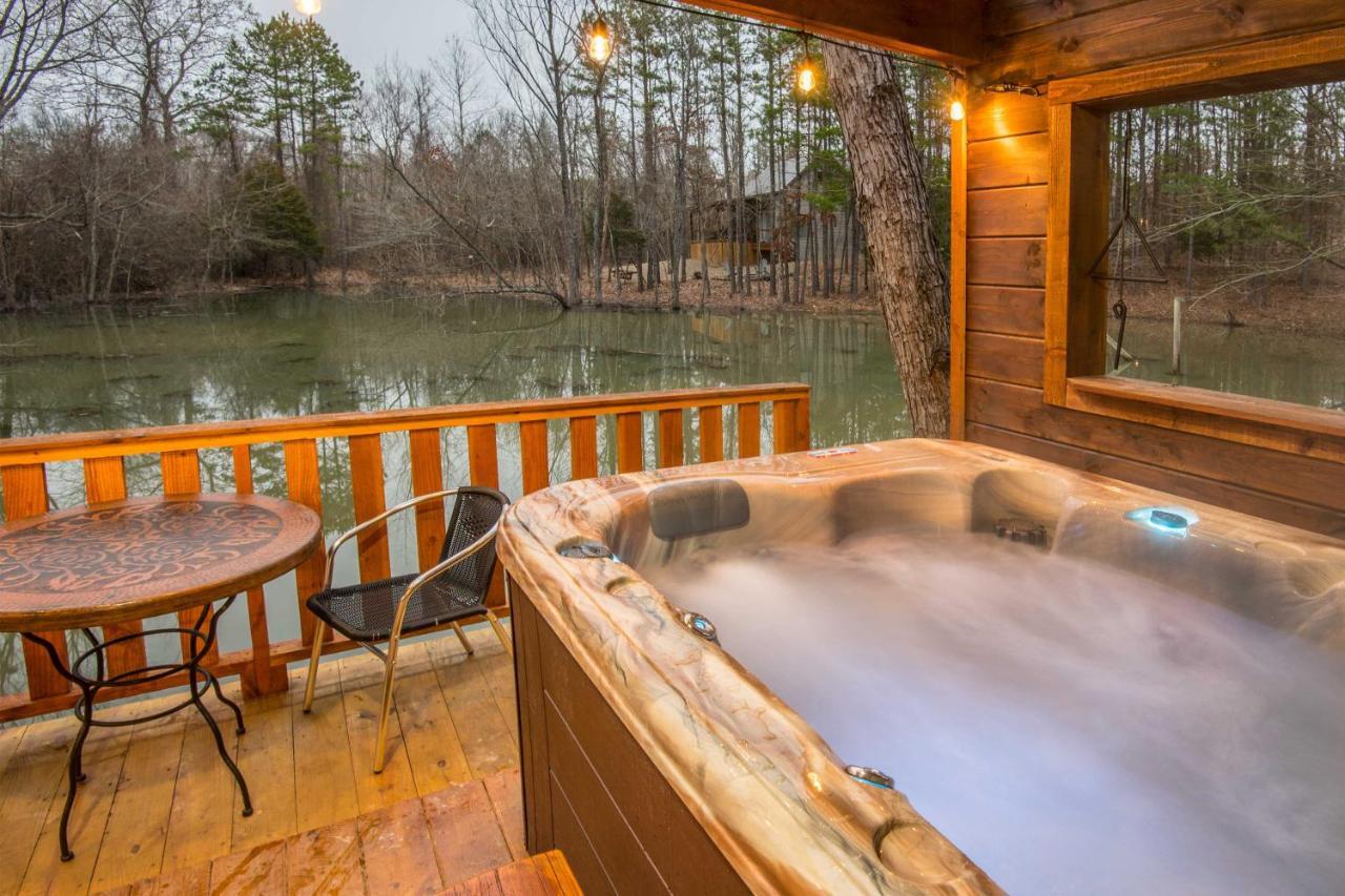 Lily Pad On The Pond Broken Bow Home With Hot Tub Stephens Gap Exteriör bild